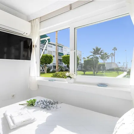 White Summer In Benalmádena Exterior photo