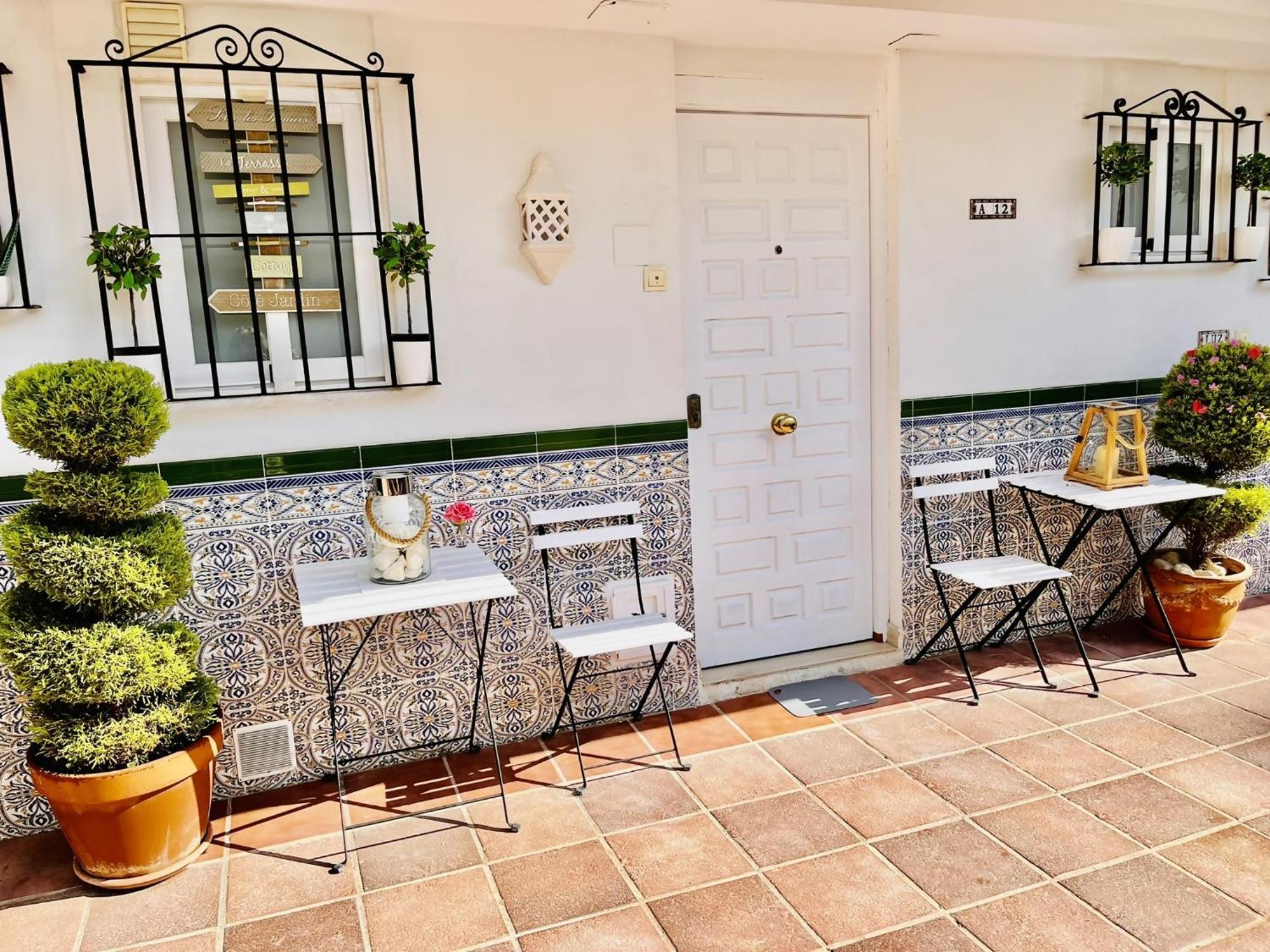 Apartament White Summer In