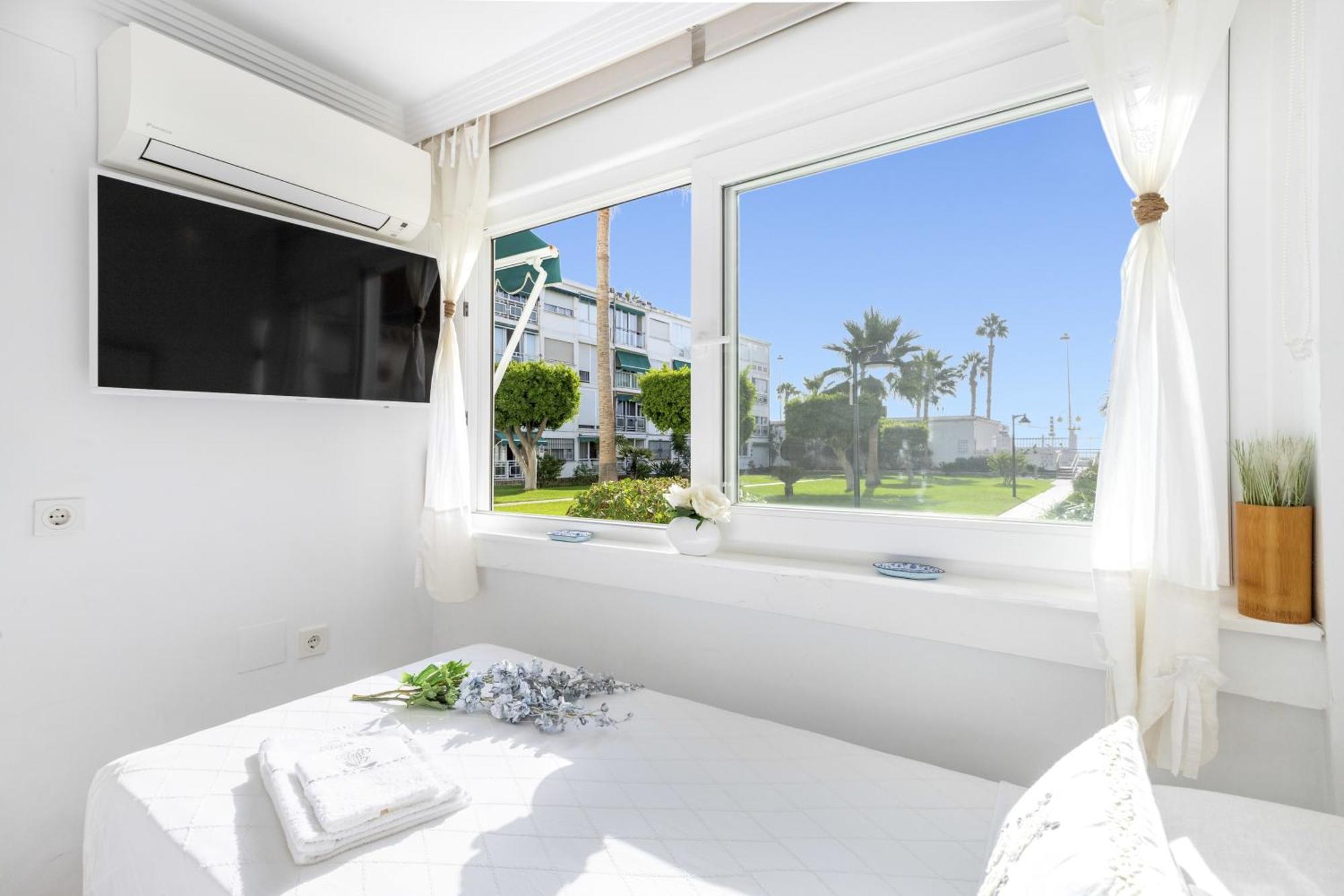 White Summer In Benalmádena