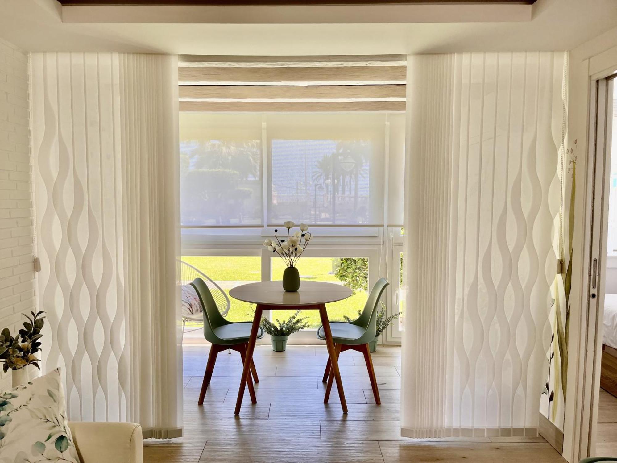 Apartment White Summer 2022
